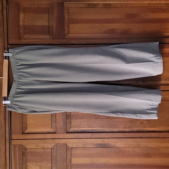 Alfred Dunner 16W silver gray slacks - Picture 1 of 5